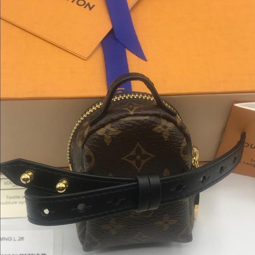 Louis Vuitton The Party Palm Springs Bracelet Rare - Picture 2 of 9